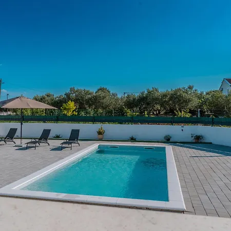 Mediterranean Oasis With Private Pool & Summer Kitchen Biograd Na Moru
